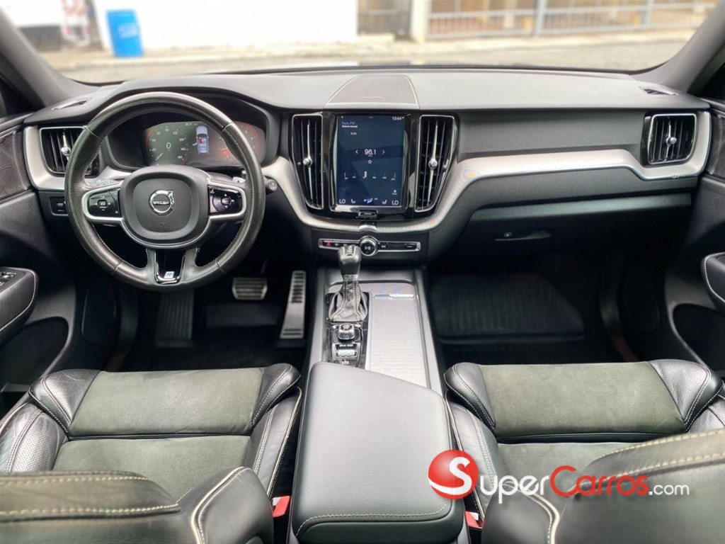 2019 Volvo XC60 T6 R Design — foto 4 / 12