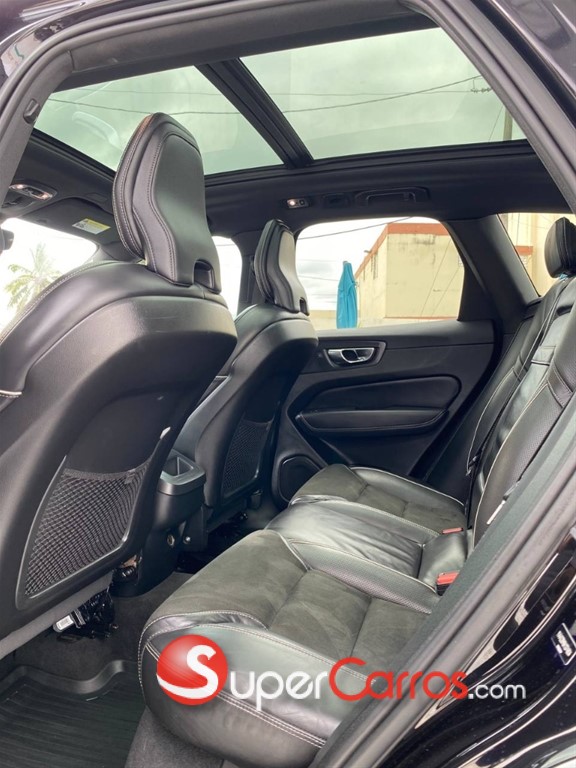 2019 Volvo XC60 T6 R Design — foto 5 / 12