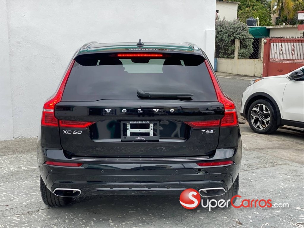 2019 Volvo XC60 T6 R Design — foto 8 / 12