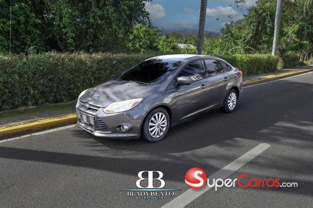 2012 Ford Focus SE