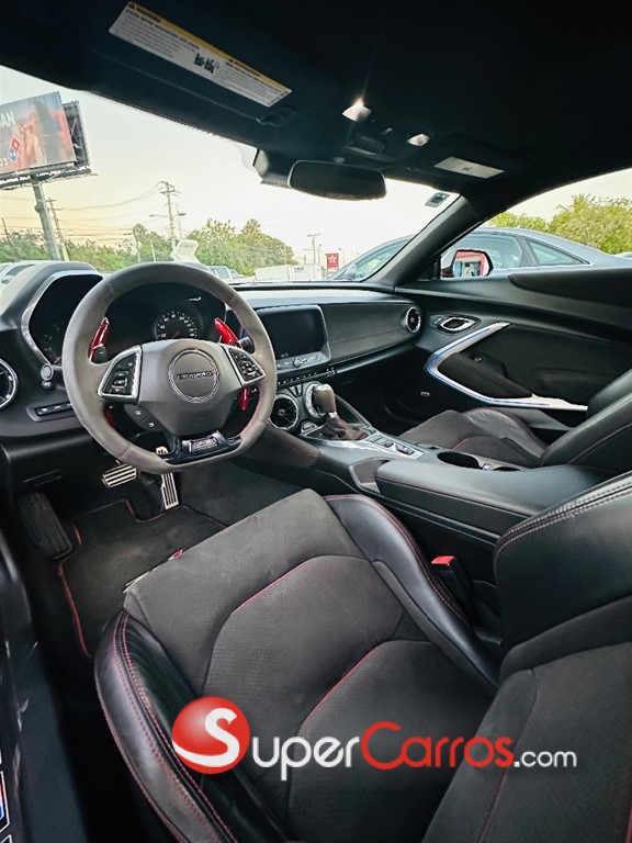 2017 Chevrolet Camaro ZL1 — foto 7 / 12
