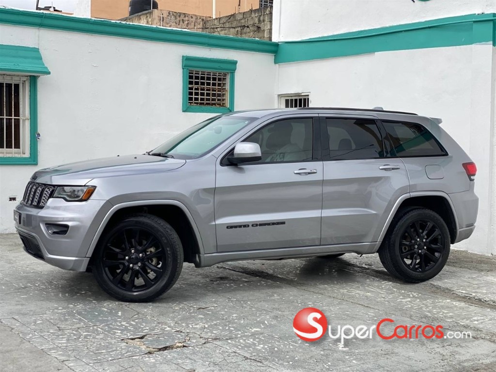 2021 Jeep Cherokee Latitude — foto 11 / 12
