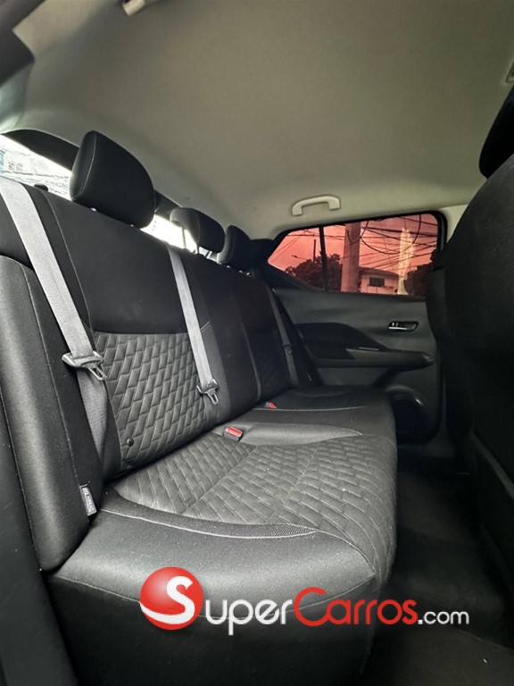 2021 Nissan Kicks SV — foto 9 / 10