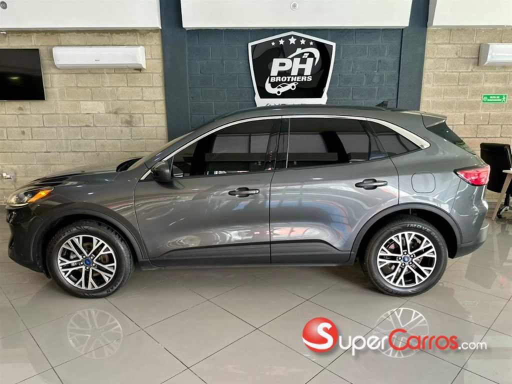 2020 Ford Escape SEL — foto 3 / 12