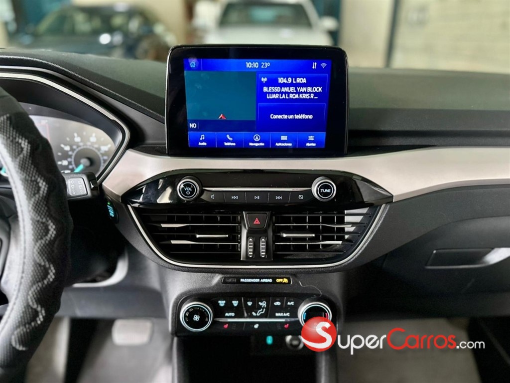 2020 Ford Escape SEL — foto 10 / 12