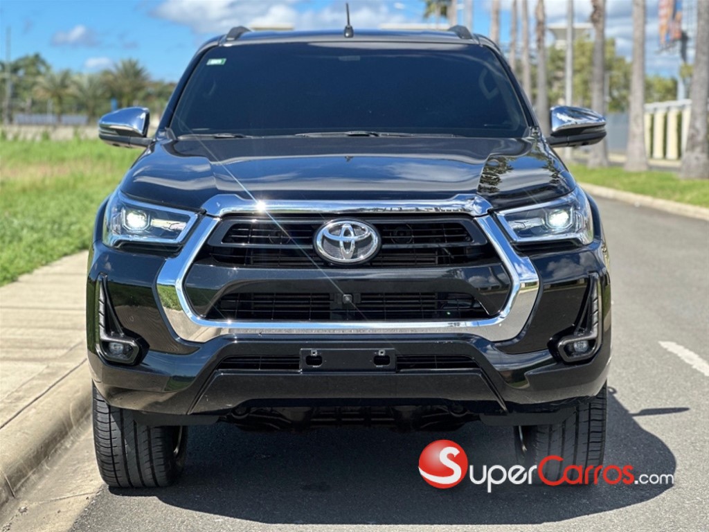 2024 Toyota Hilux SRV — foto 3 / 10