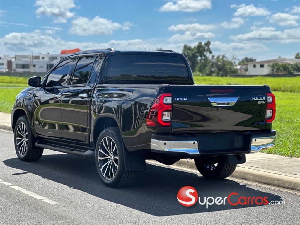2024 Toyota Hilux SRV — foto 6 / 10