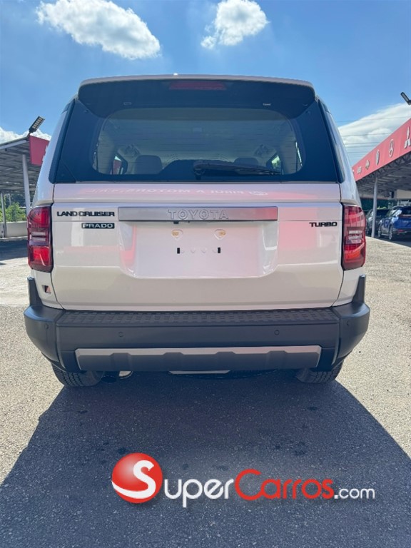 2026 Toyota Land Cruiser Prado All Rounder 03 — foto 6 / 10
