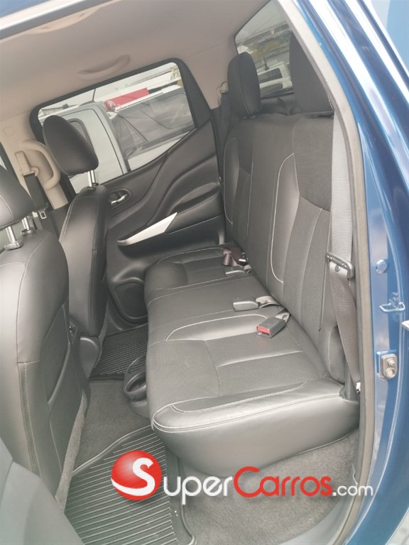 2018 Nissan Frontier LE — foto 3 / 11