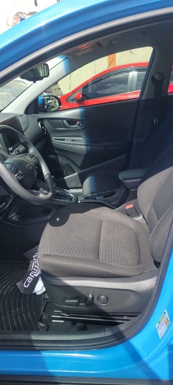 2023 Hyundai KONA — foto 10 / 12