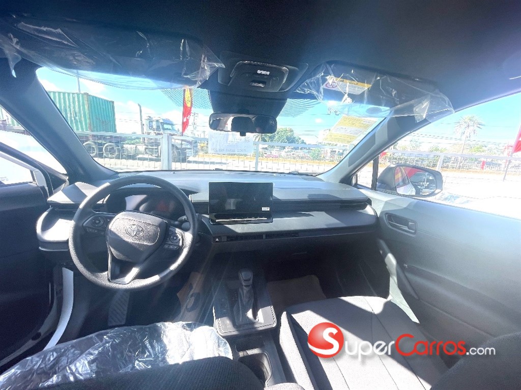 2026 Toyota Corolla Cross — foto 10 / 12
