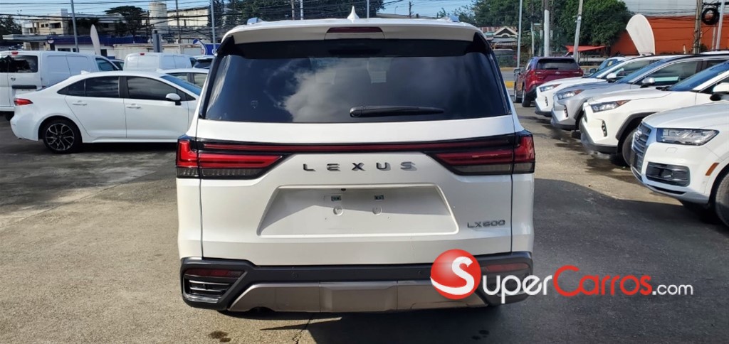 2022 Lexus LX 600 Luxury — foto 4 / 11