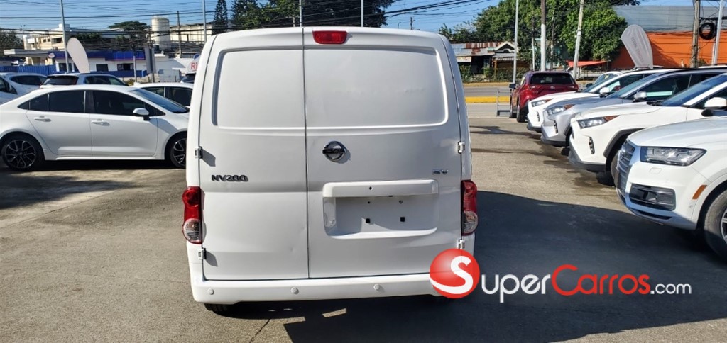 2021 Nissan NV 200 — foto 4 / 10