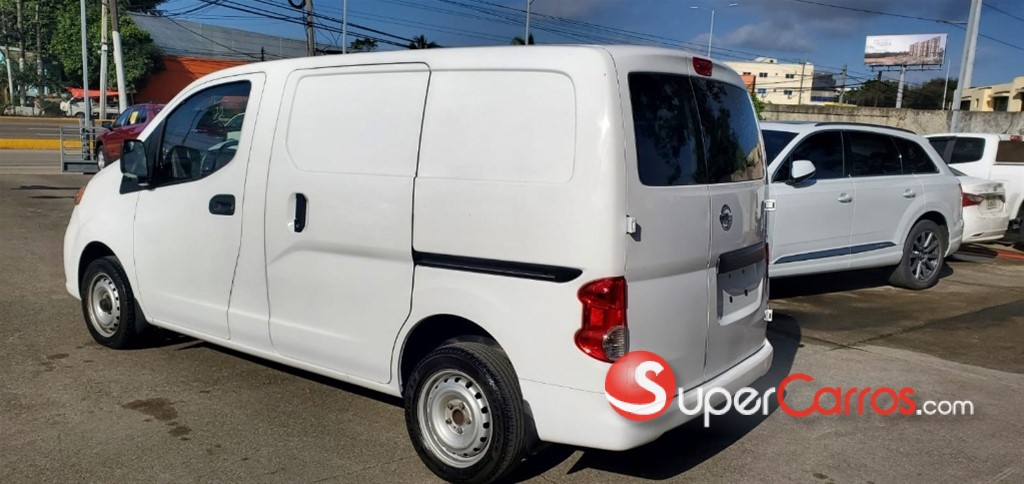 2020 Nissan NV 200 — foto 4 / 9