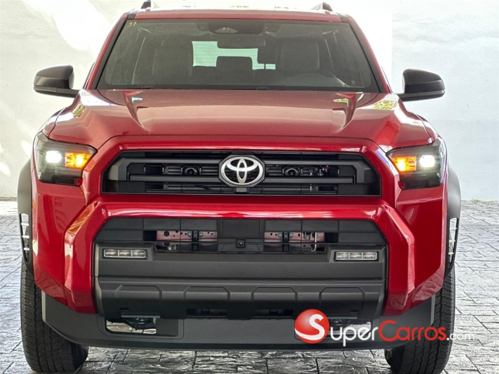 2027 Toyota 4 Runner SR5 — foto 11 / 11
