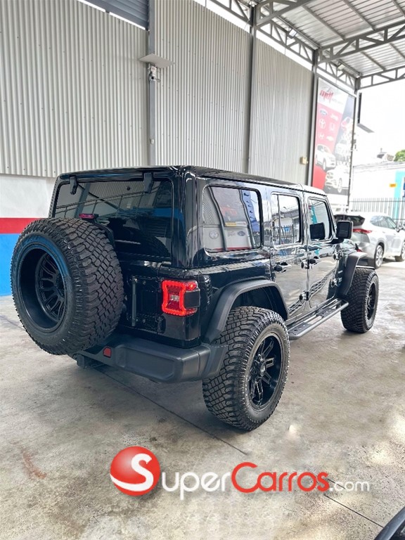 2021 Jeep Wrangler Sahara 4xe — foto 4 / 10