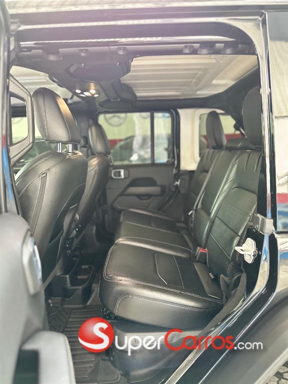 2021 Jeep Wrangler Sahara 4xe — foto 8 / 10