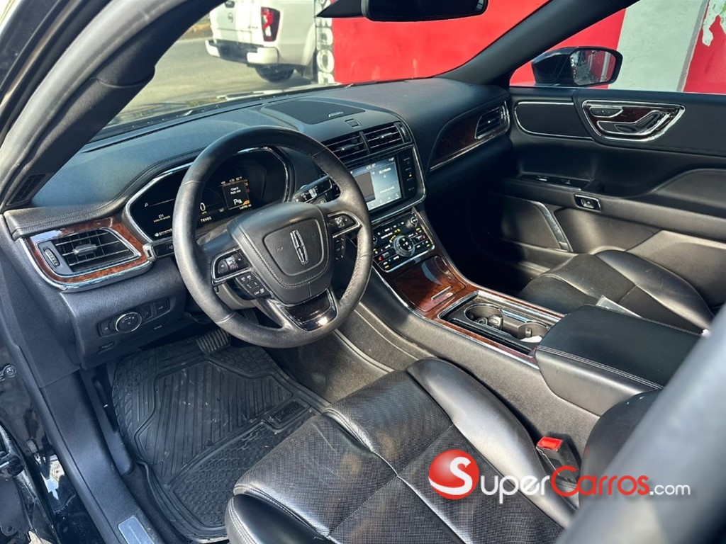 2019 Lincoln Continental — foto 7 / 9