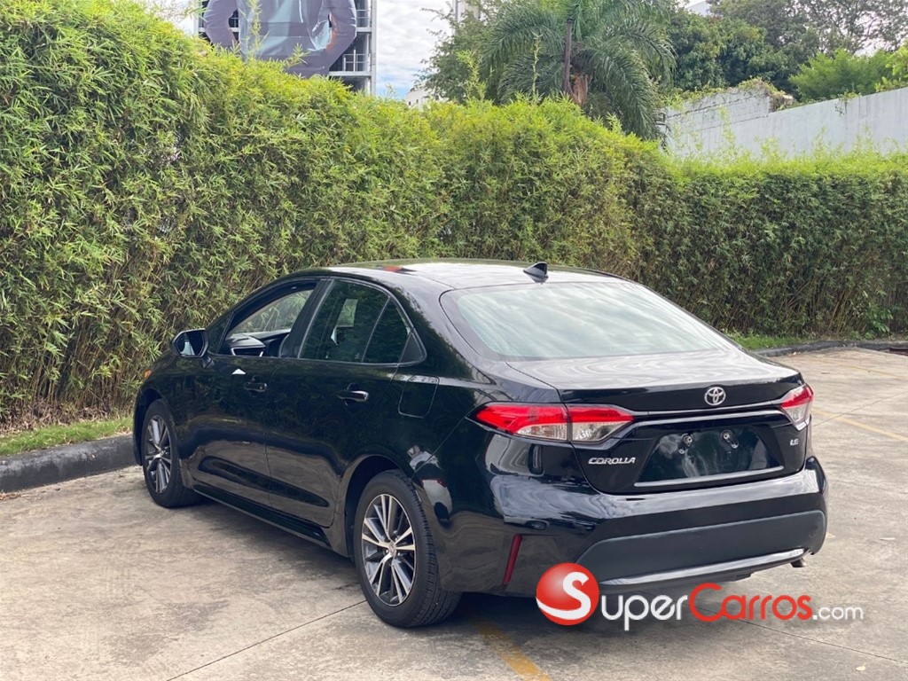 2020 Toyota Corolla LE — foto 7 / 12