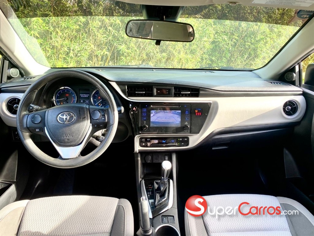 2019 Toyota Corolla LE — foto 11 / 11