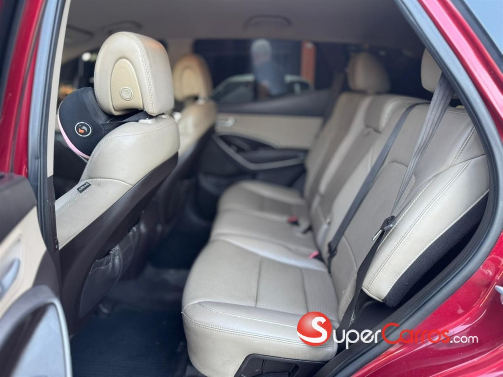 2014 Hyundai Santa Fe Sport 2.0T — foto 10 / 12