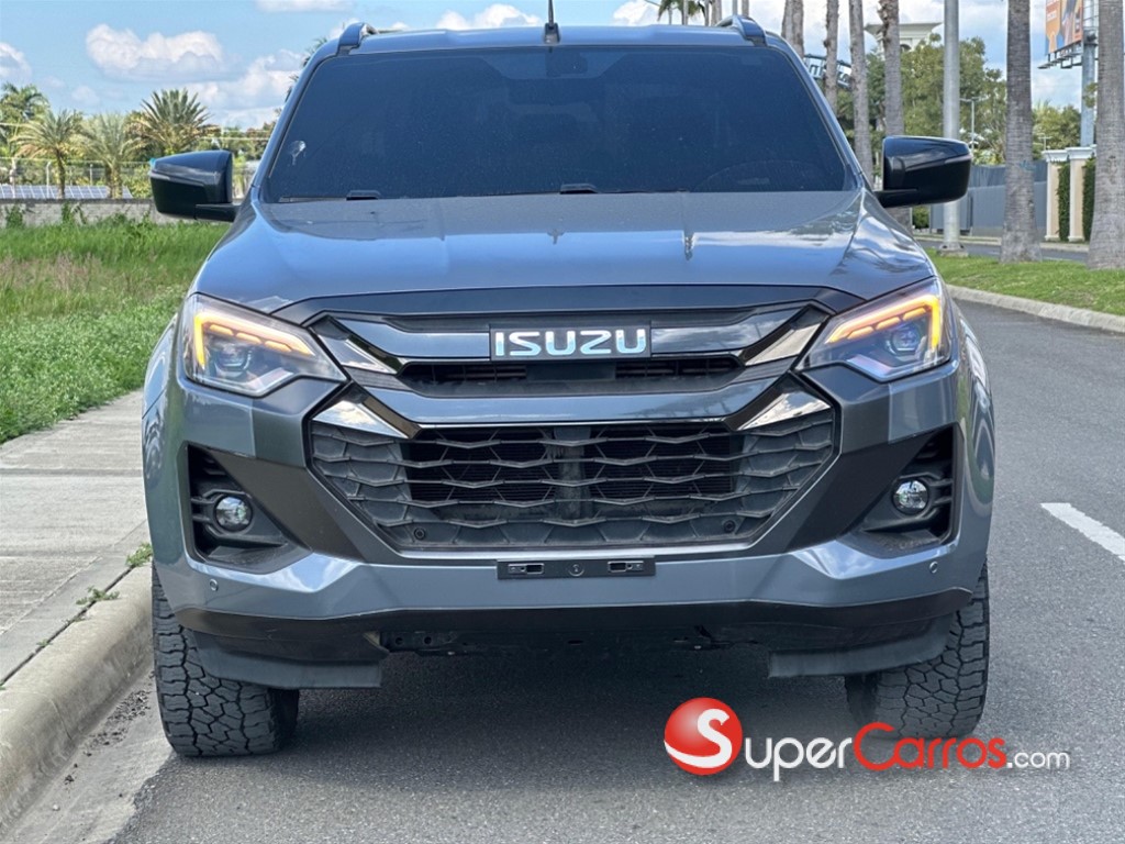 2025 Isuzu DMAX LSE — foto 2 / 10