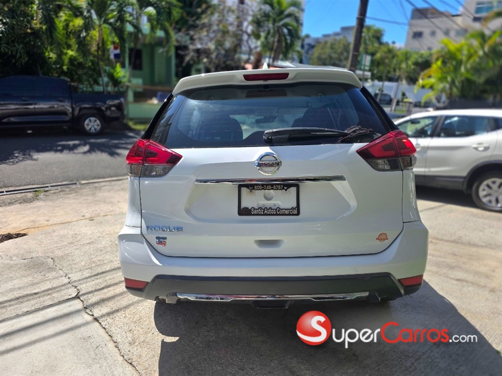 2020 Nissan Rogue S — foto 3 / 10