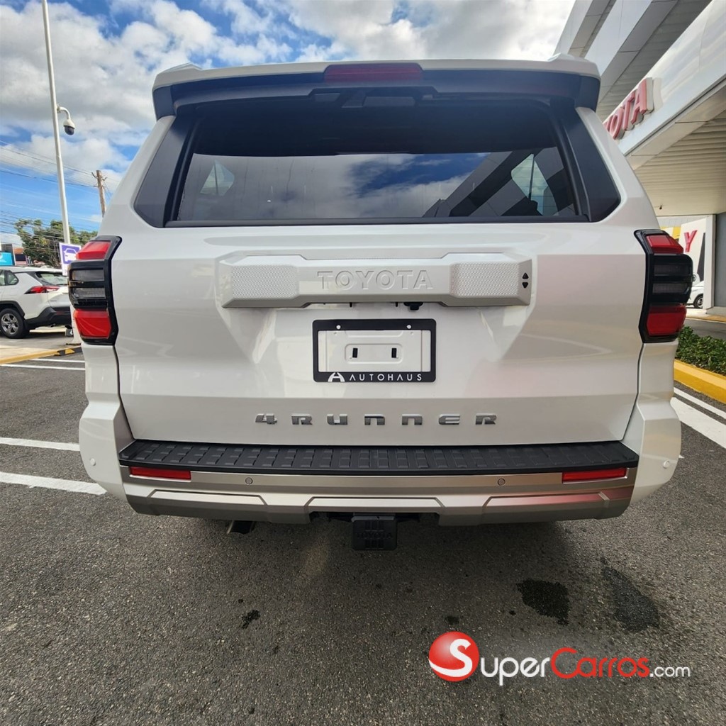 2026 Toyota 4 Runner Limited — foto 3 / 12