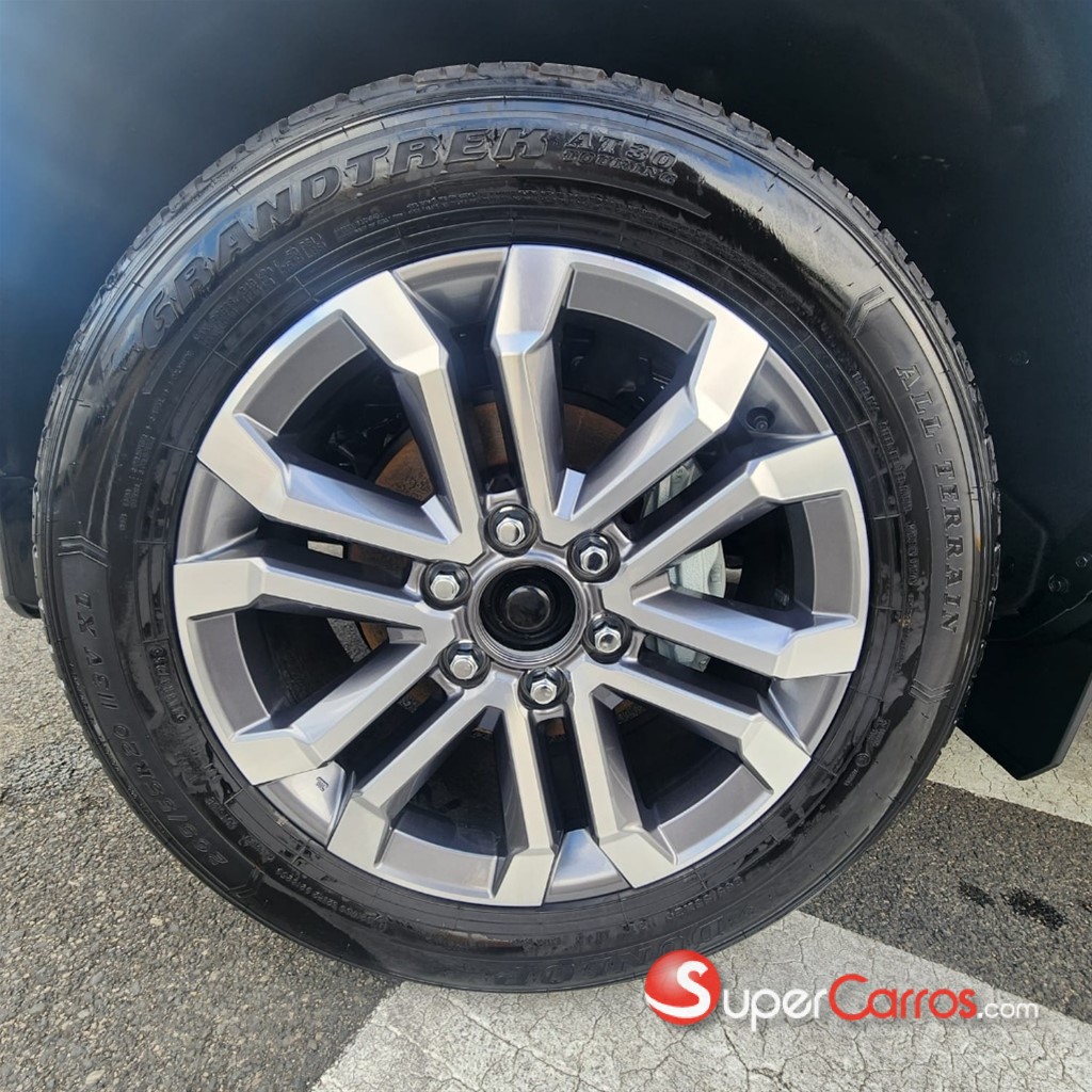 2026 Toyota 4 Runner Limited — foto 8 / 12