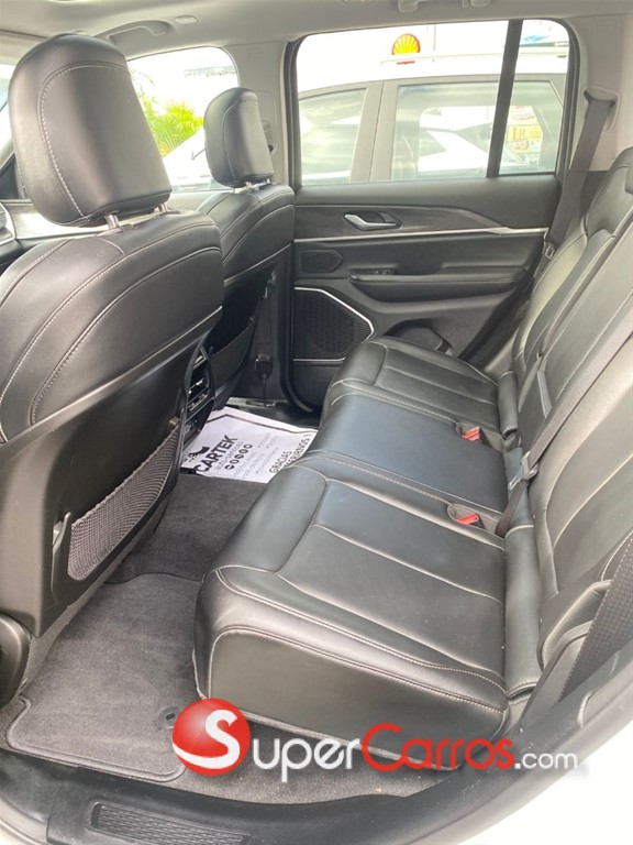 2022 Jeep Grand Cherokee Limited 4x4 — foto 5 / 8