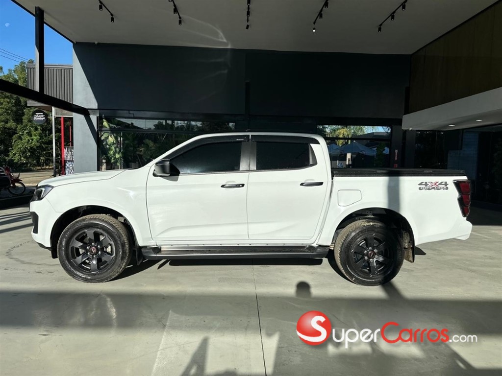 2025 Isuzu DMAX LSE — foto 2 / 12