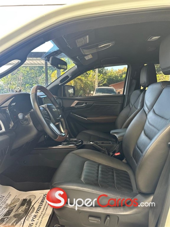 2025 Isuzu DMAX LSE — foto 5 / 12