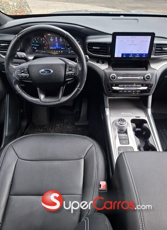 2020 Ford Explorer XLT — foto 9 / 11