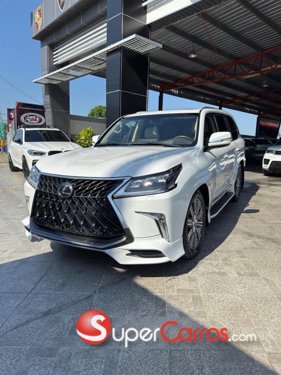 2017 Lexus LX 570 Sport Plus