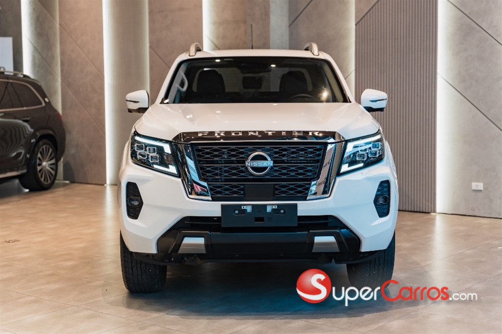 2026 Nissan Frontier LE — foto 2 / 12