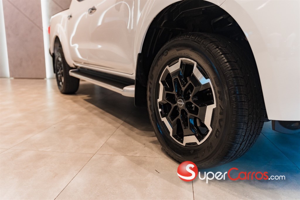 2026 Nissan Frontier LE — foto 4 / 12