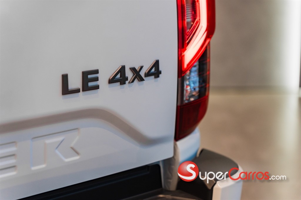 2026 Nissan Frontier LE — foto 7 / 12