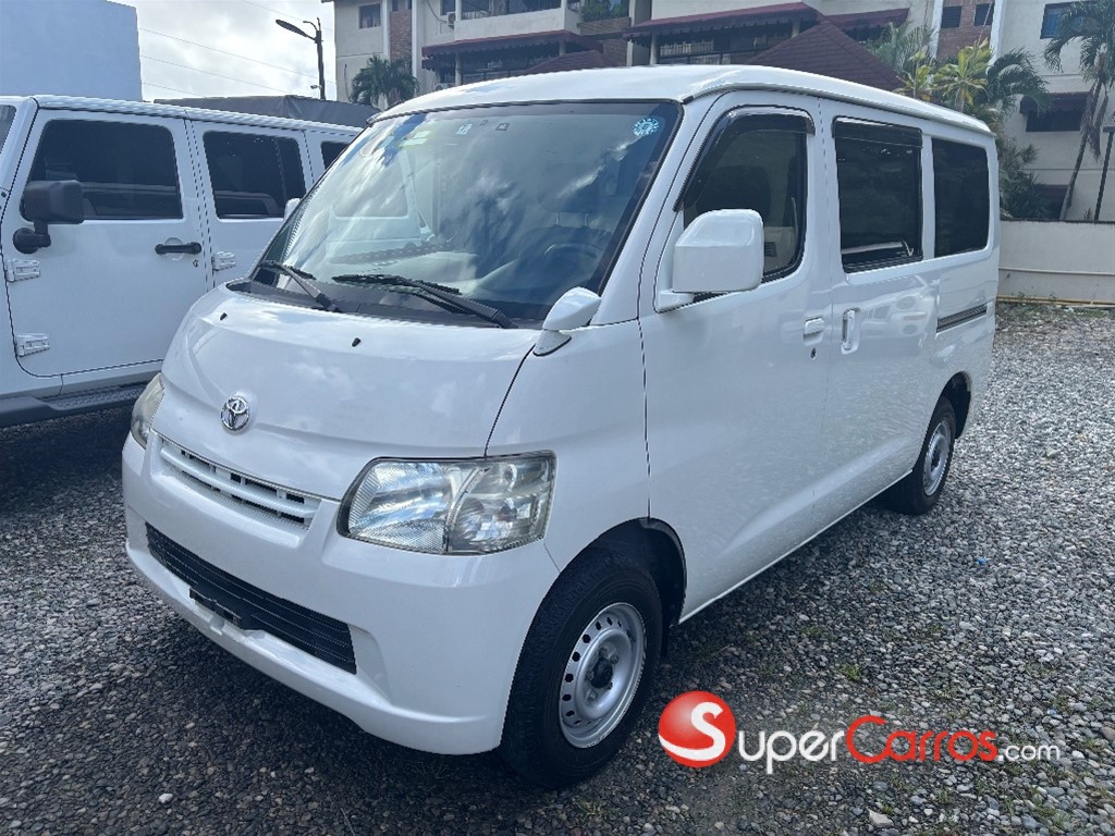 2019 Toyota Lite-Ace