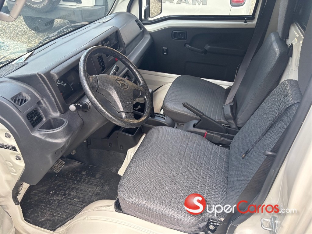 2019 Daihatsu Hijet — foto 5 / 6