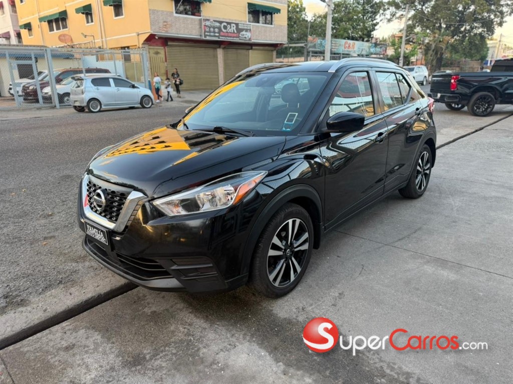 2020 Nissan Kicks SV — foto 4 / 10