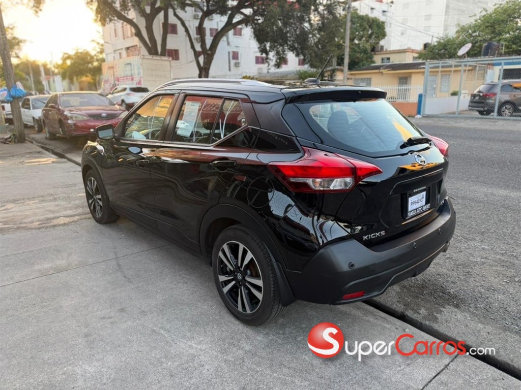2020 Nissan Kicks SV — foto 5 / 10