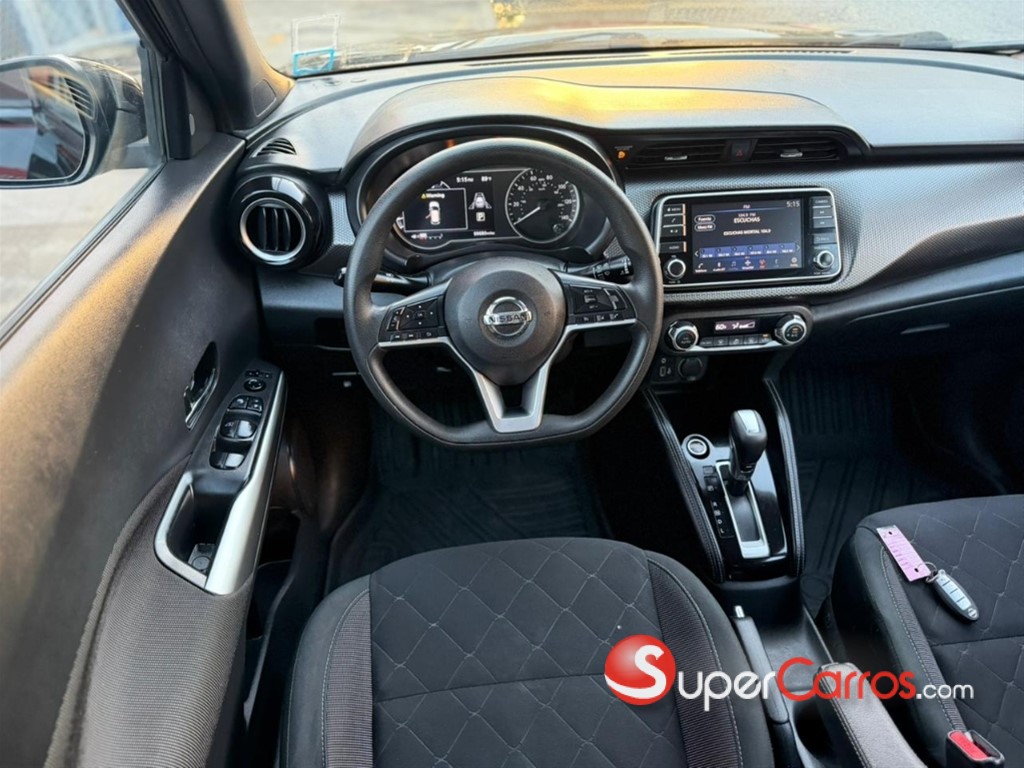 2020 Nissan Kicks SV — foto 8 / 10