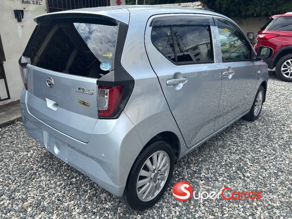 2019 Daihatsu Mira — foto 3 / 9