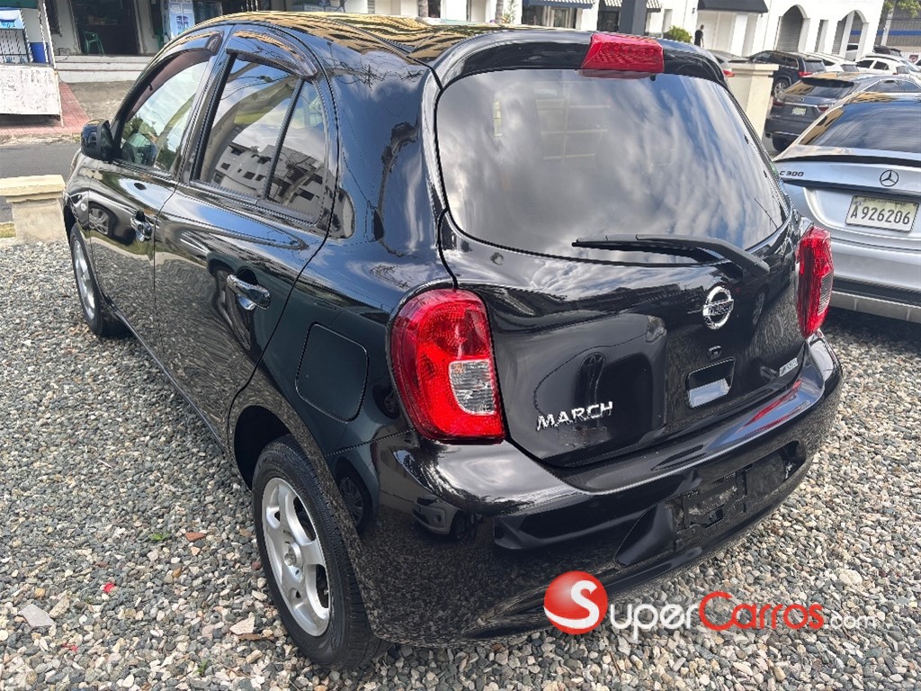 2019 Nissan March — foto 3 / 8