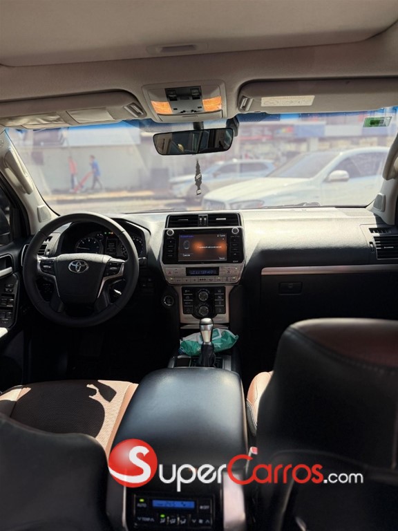 2019 Toyota Land Cruiser Prado VXL — foto 4 / 7