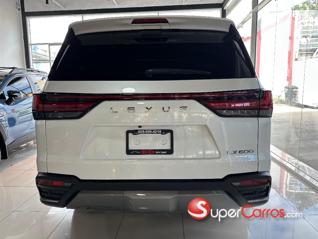 2024 Lexus LX 600 Luxury — foto 6 / 12