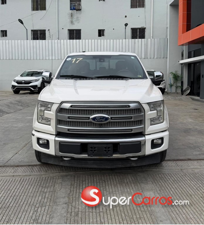 2017 Ford F 150 Platinum — foto 7 / 7