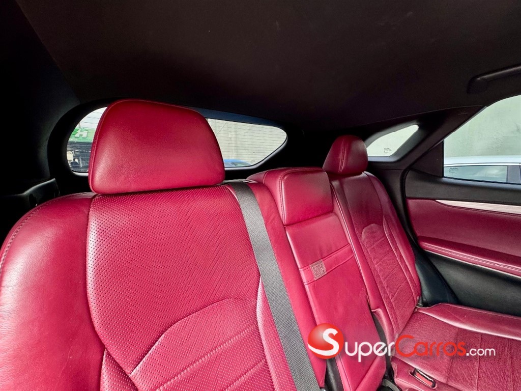 2016 Lexus RX 350 F Sport Handling — foto 11 / 12