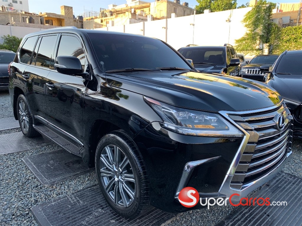 2017 Lexus LX 570 — foto 5 / 8