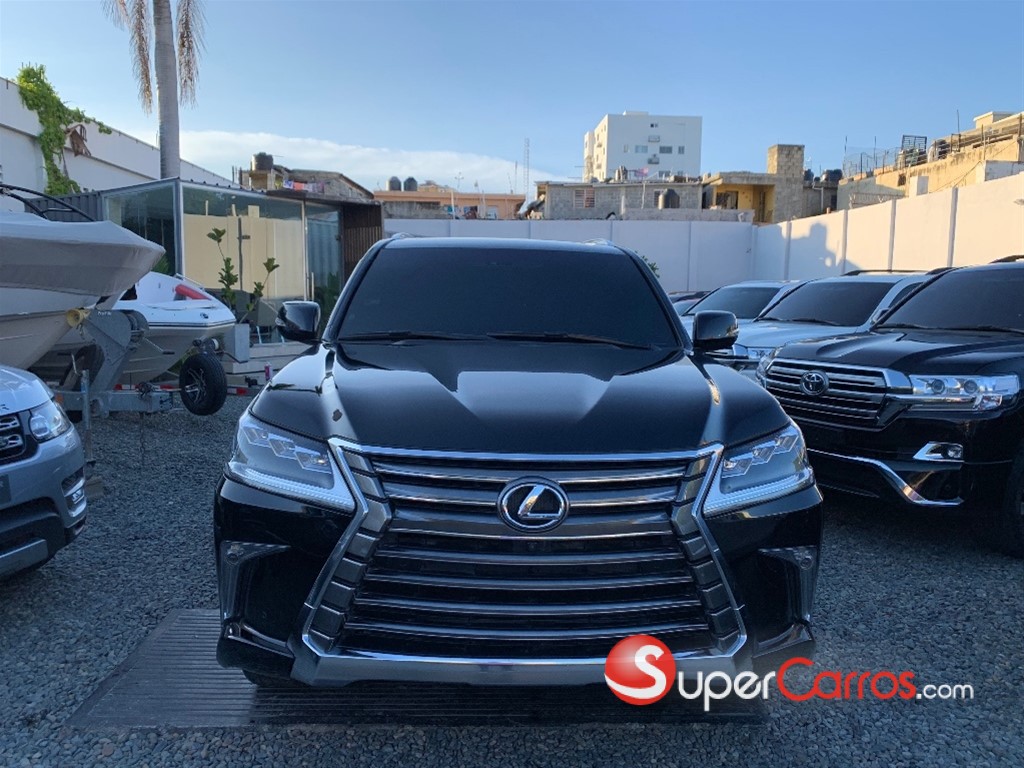 2017 Lexus LX 570 — foto 6 / 8
